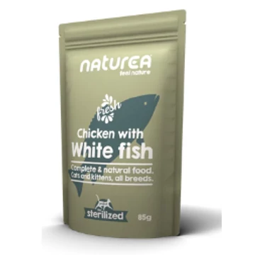 Prémium párolt nedves eledel -  csirke és fehérhal 85 g - Naturea